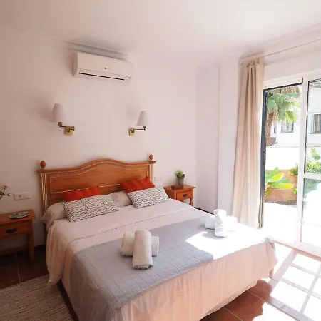 Paradise - Jazmines * Nerja